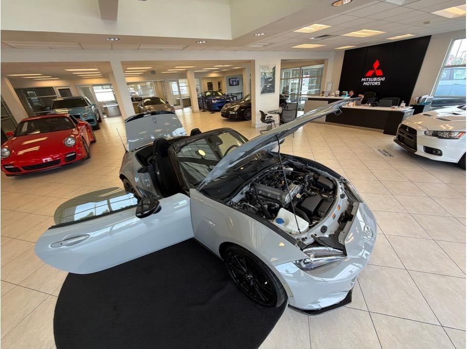 2024 Mazda Mazda MX-5 Miata Club Convertible 2D