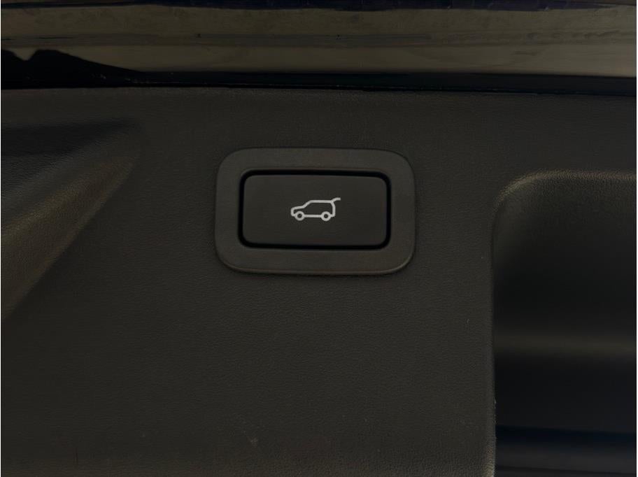 2019 Land Rover Discovery Sport HSE Sport Utility 4D