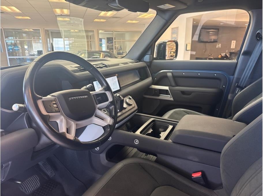 2021 Land Rover Defender 110 S Sport Utility 4D