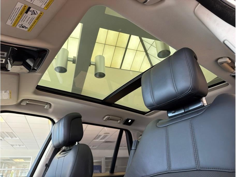 2019 Land Rover Range Rover HSE Sport Utility 4D