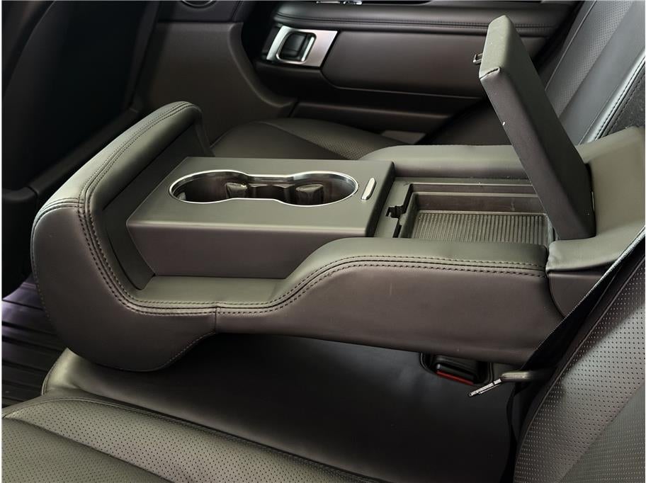 2018 Land Rover Range Rover HSE Sport Utility 4D