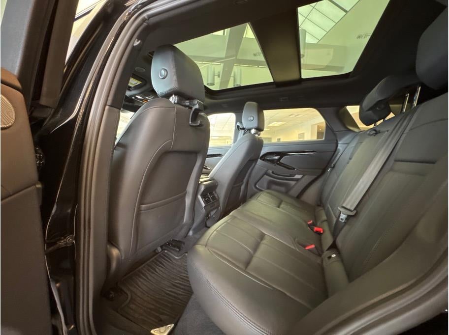 2024 Land Rover Range Rover Evoque P250 Dynamic SE Sport Utility 4D