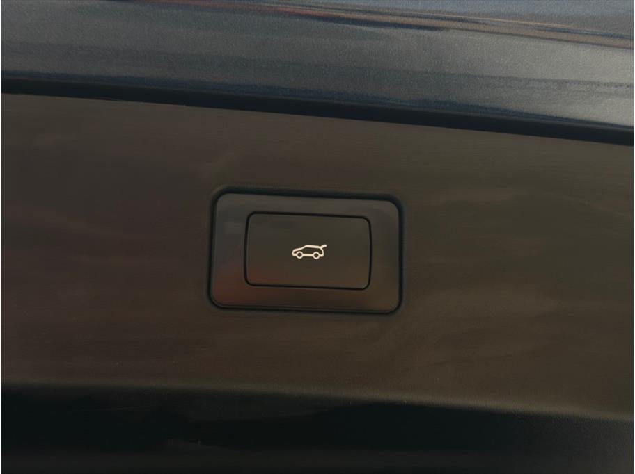 2023 Fisker Ocean One Sport Utility 4D