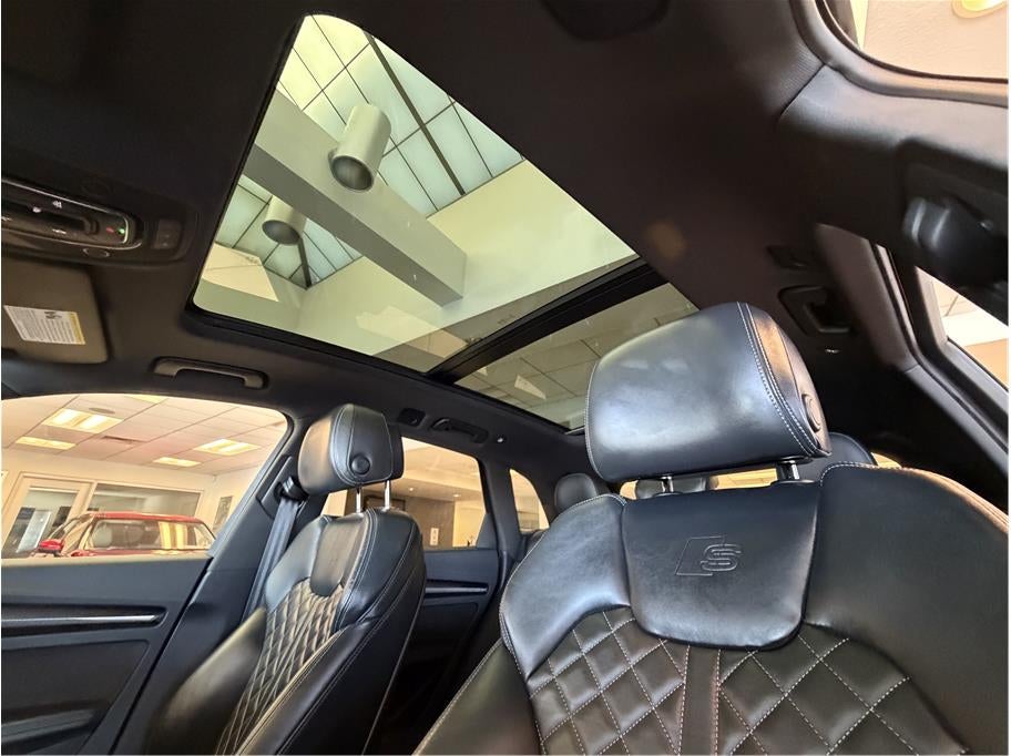 2020 Audi SQ5 Premium Plus Sport Utility 4D