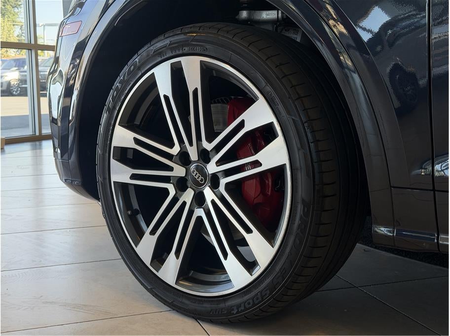 2020 Audi SQ5 Premium Plus Sport Utility 4D