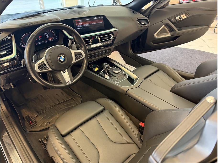 2022 BMW Z4 sDrive 30i Roadster 2D