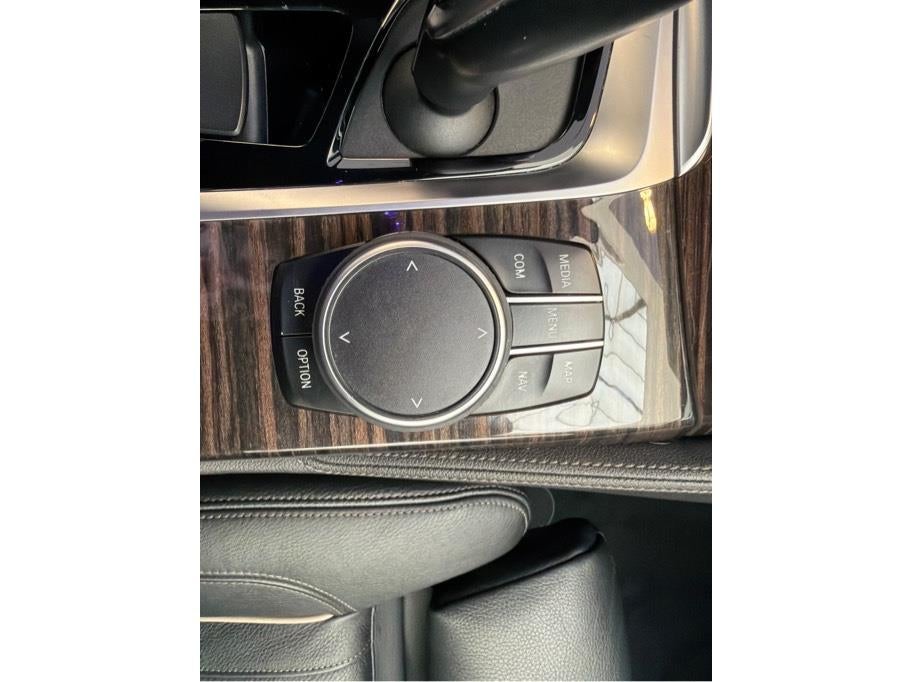 2020 BMW 5 Series M550i xDrive Sedan 4D