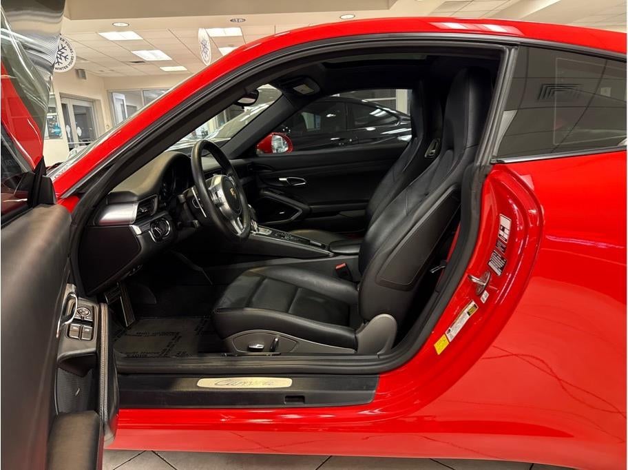 2015 Porsche 911 Carrera Coupe 2D