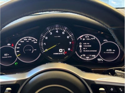 2018 Porsche Panamera 4 E-Hybrid Sedan 4D