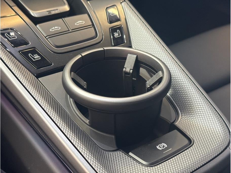 2024 Porsche 911 Targa 4S Coupe 2D