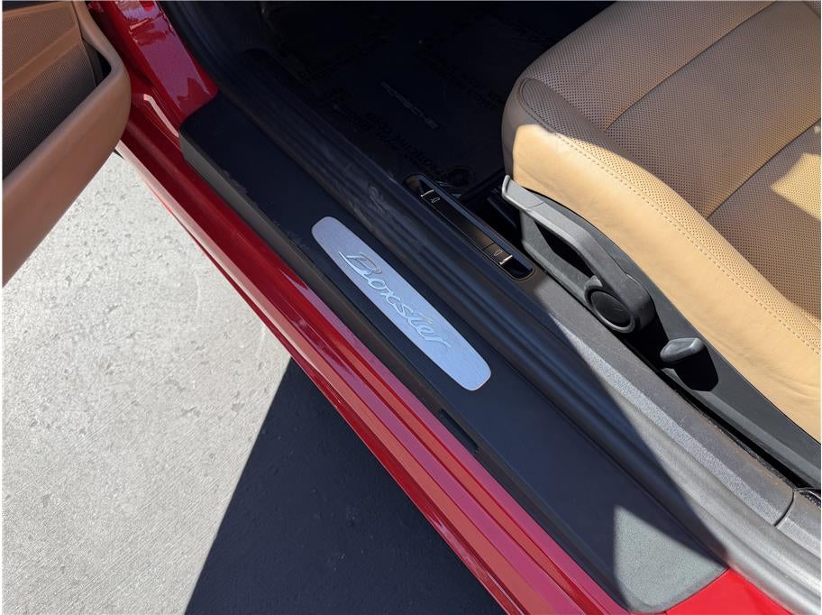 2019 Porsche 718 Boxster Roadster 2D