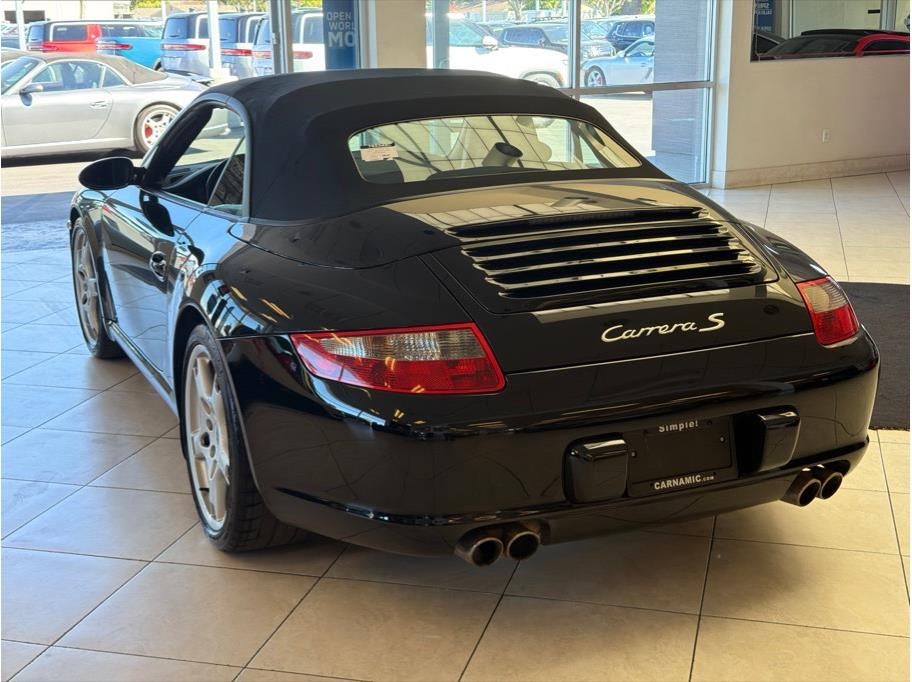 2005 Porsche 911 Carrera S Cabriolet 2D