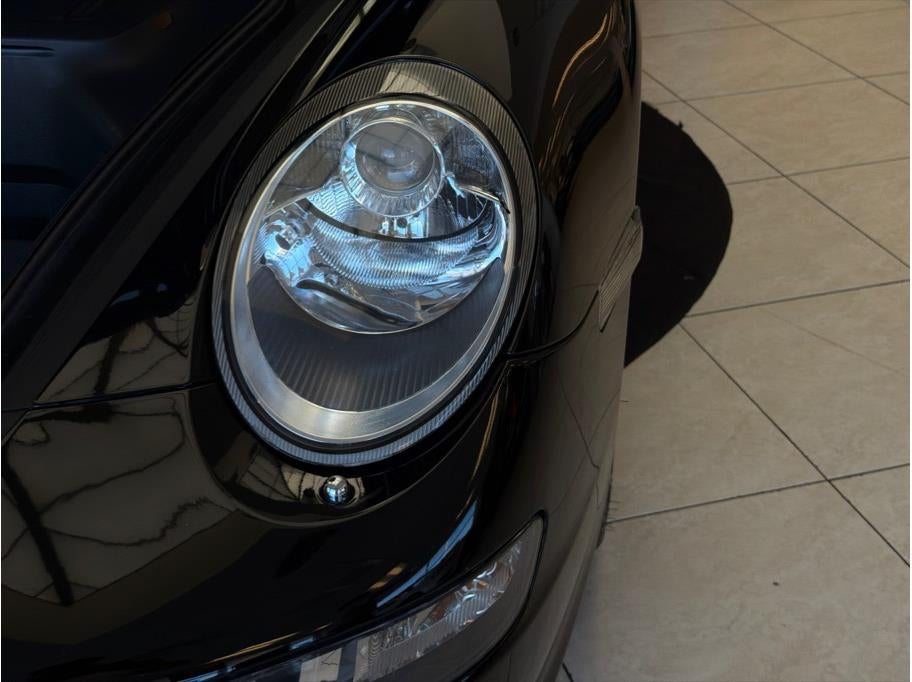 2005 Porsche 911 Carrera S Cabriolet 2D