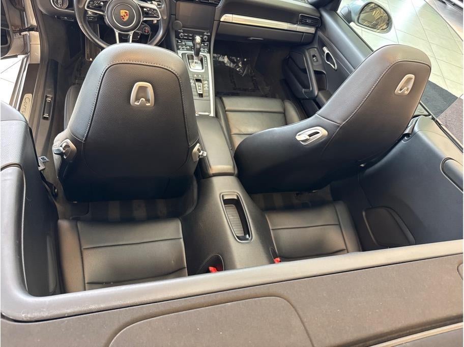 2018 Porsche 911 Carrera S Cabriolet 2D