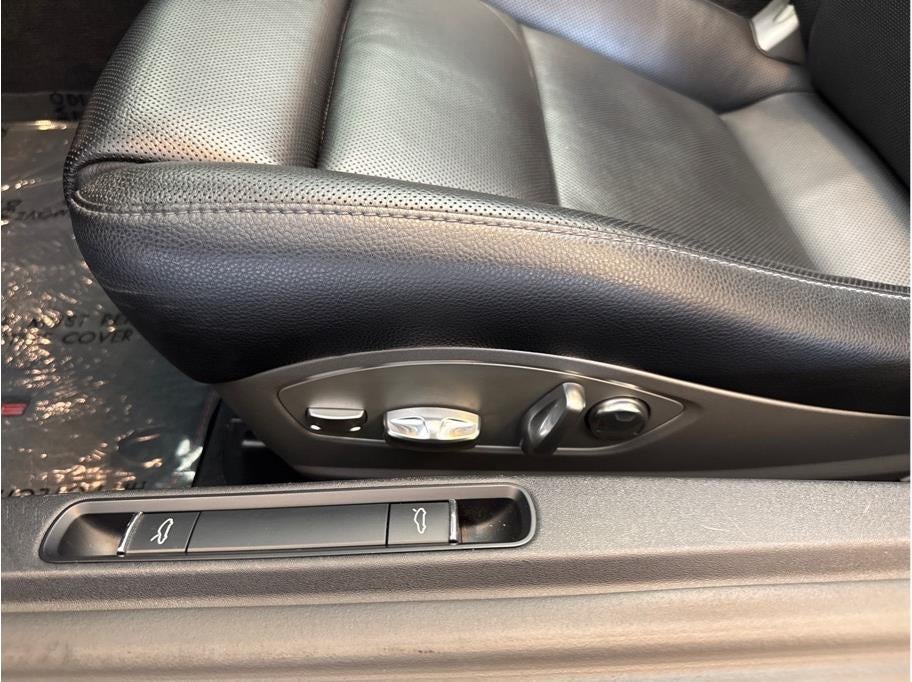 2018 Porsche 911 Carrera S Cabriolet 2D