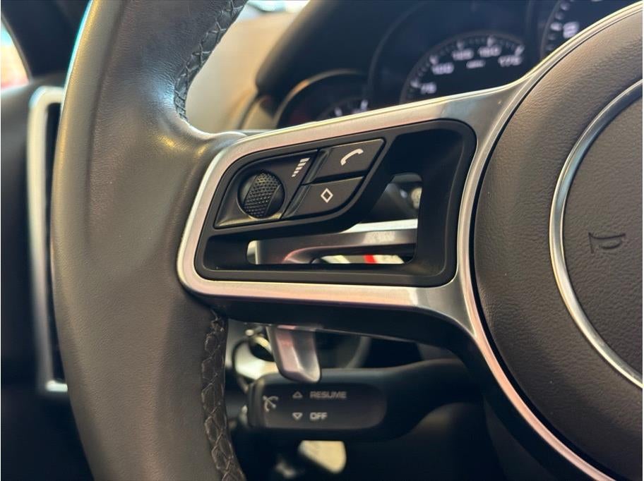 2017 Porsche Cayenne Platinum Edition Sport Utility 4D