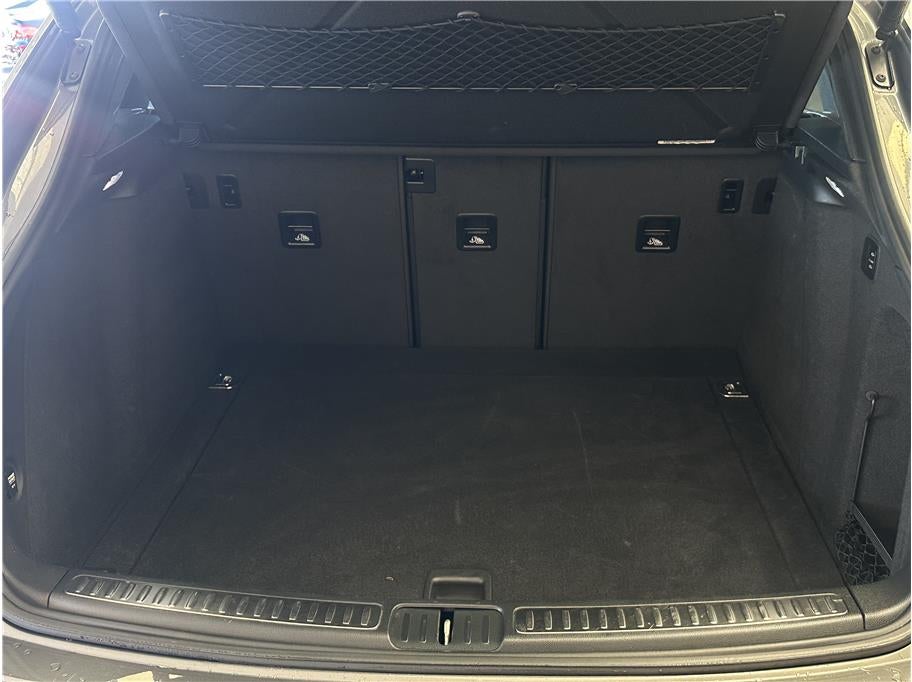 2018 Porsche Macan Sport Edition Sport Utility 4D