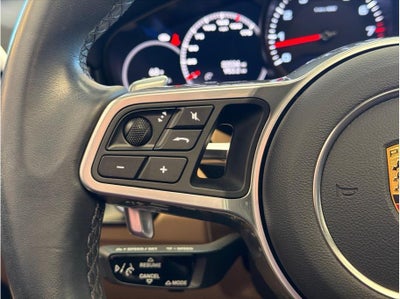 2022 Porsche Cayenne Platinum Edition Sport Utility 4D