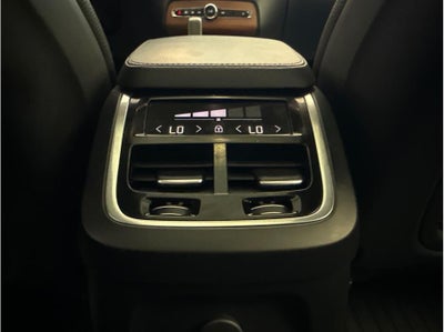 2021 Volvo XC90 T8 Inscription Expression Recharge Plug-In Hybrid Sport Util