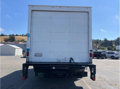 2023 Ford E450 Super Duty Cutaway Cutaway Van 2D