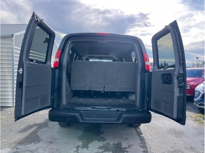 2017 Chevrolet Express 2500 Passenger LS Van 3D