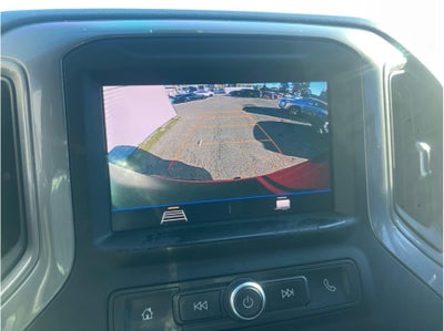 2021 Chevrolet Silverado 1500 Crew Cab Custom Pickup 4D 5 3/4 ft