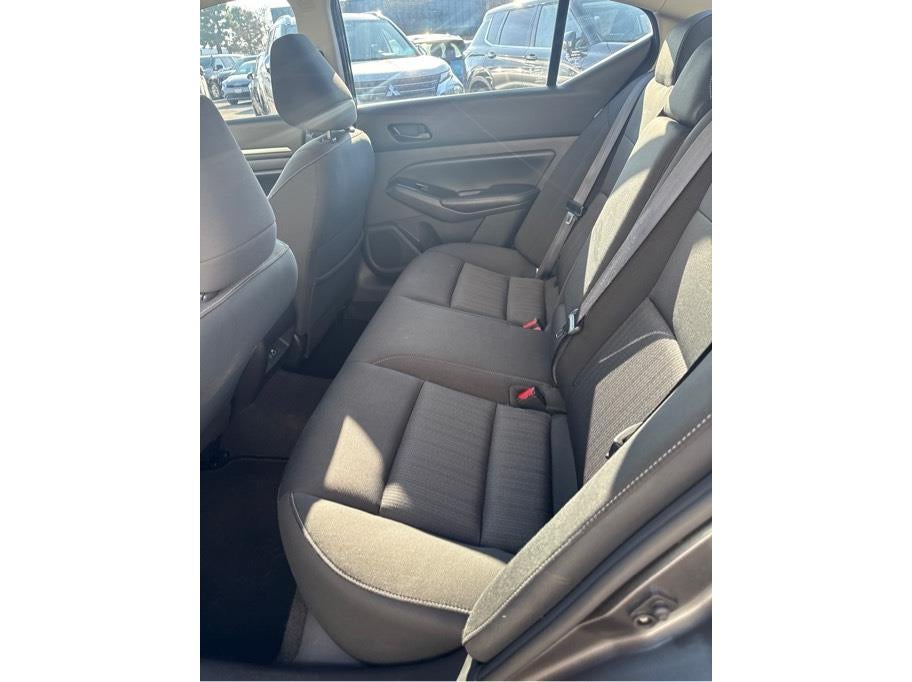 2023 Nissan Altima 2.5 SV Sedan 4D