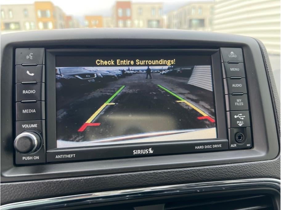 2017 Dodge Grand Caravan Passenger SE Minivan 4D