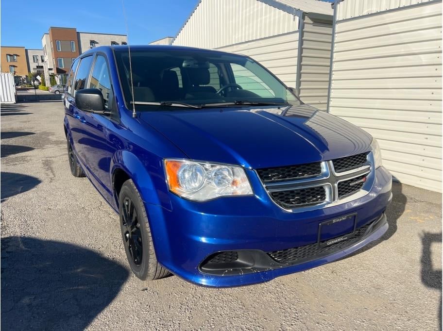 2018 Dodge Grand Caravan Passenger SE Minivan 4D