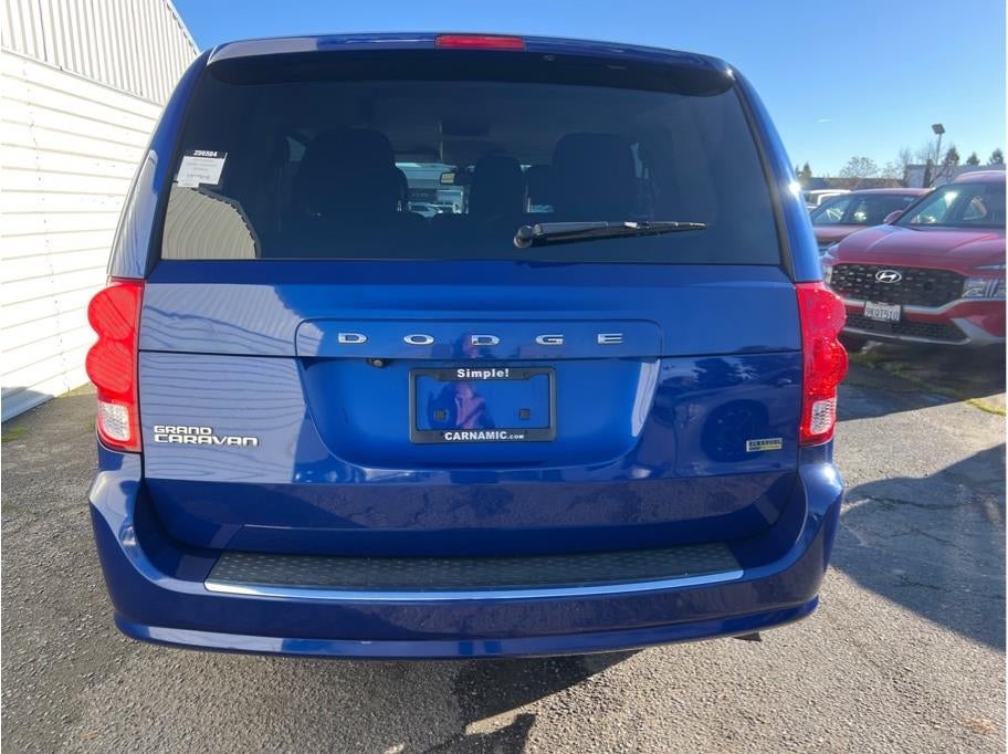 2018 Dodge Grand Caravan Passenger SE Minivan 4D