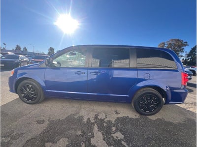 2018 Dodge Grand Caravan Passenger SE Minivan 4D