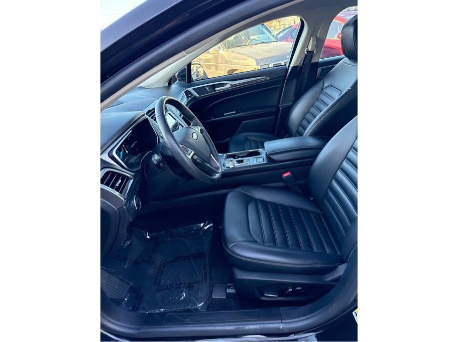 2020 Ford Fusion SEL Hybrid Sedan 4D