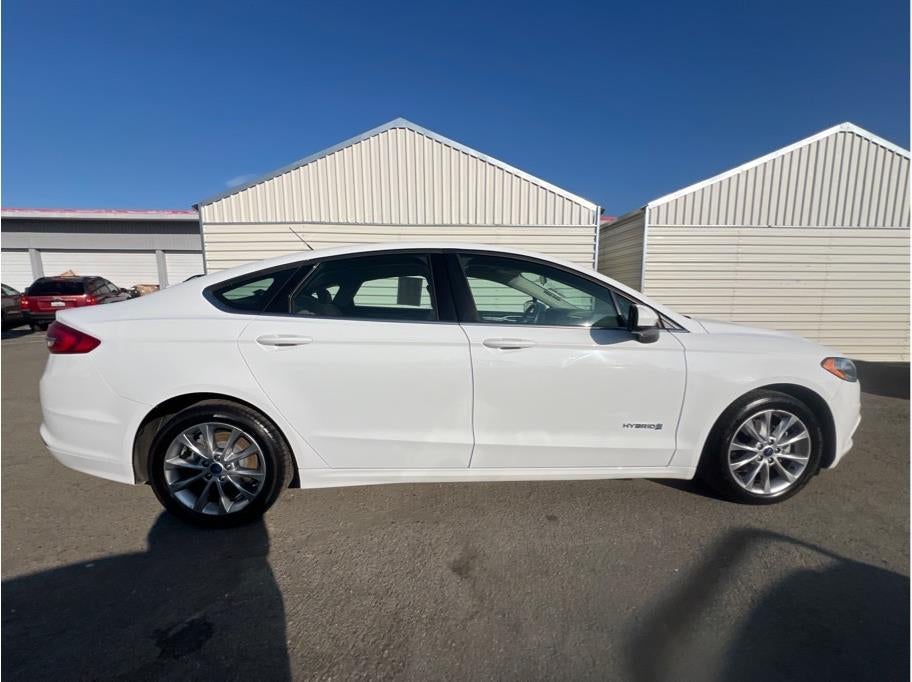 2017 Ford Fusion S Hybrid Sedan 4D