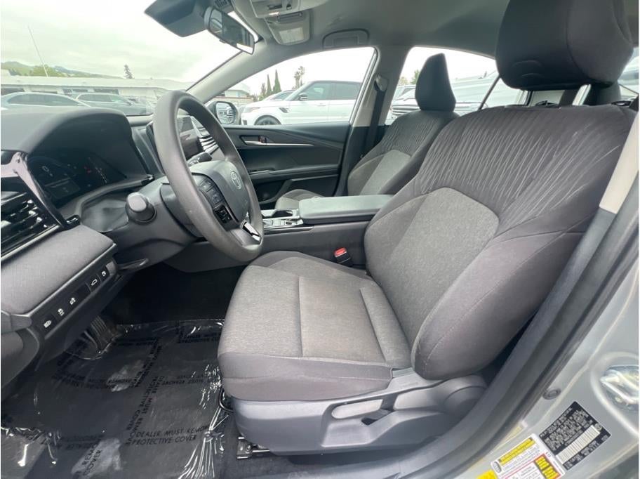 2025 Toyota Camry LE Sedan 4D