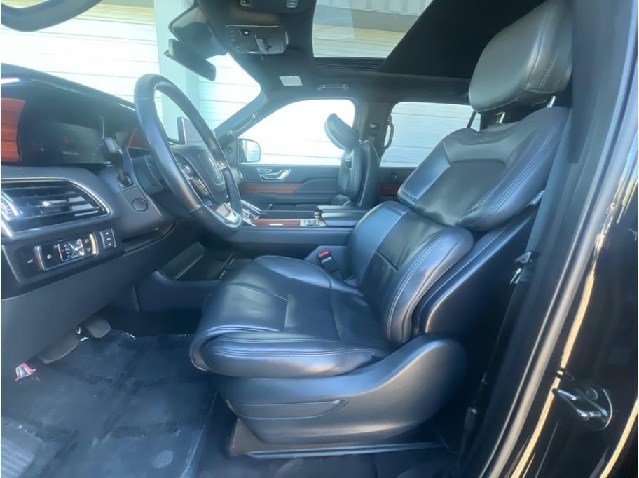 2024 Lincoln Navigator L Premier Sport Utility 4D