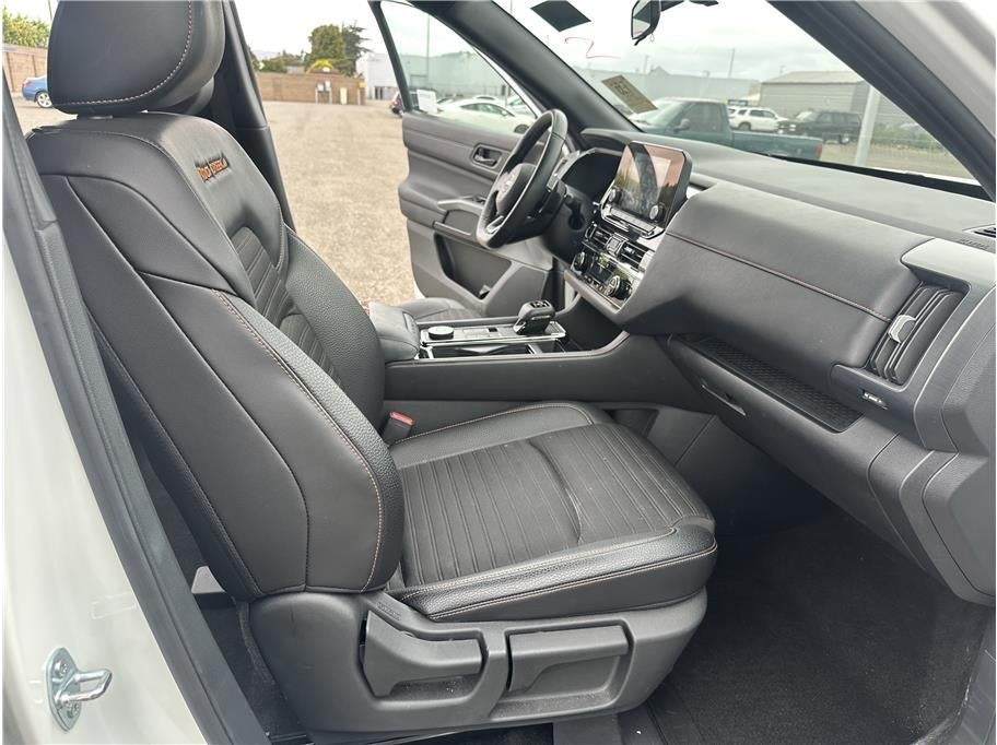 2025 Nissan Pathfinder Rock Creek Sport Utility 4D