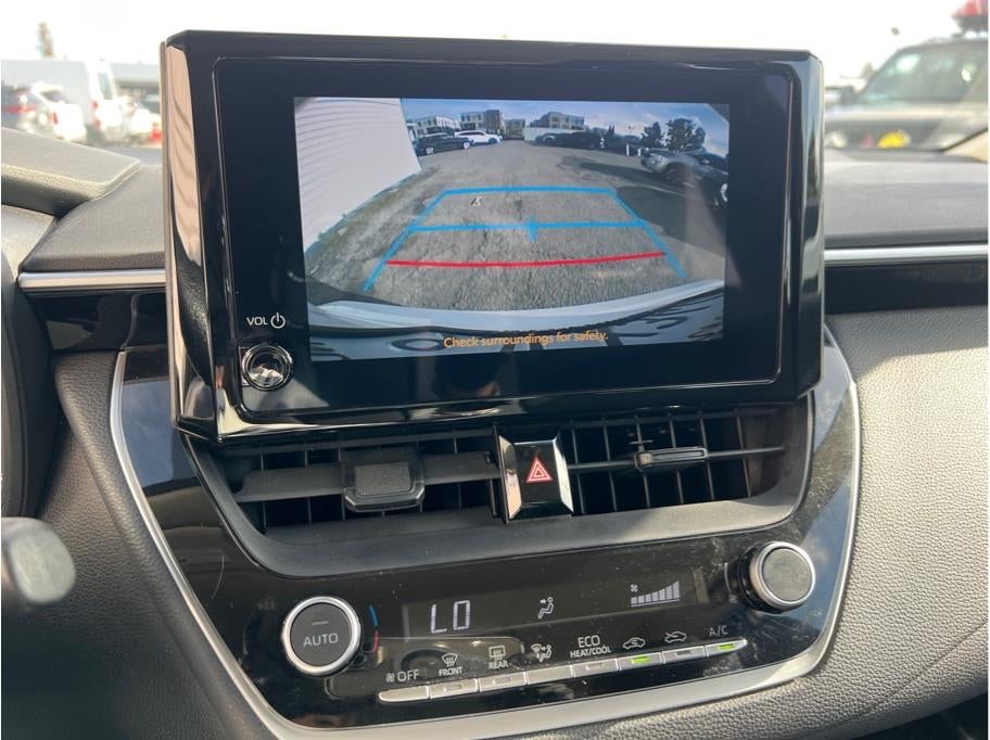 2024 Toyota Corolla LE Sedan 4D