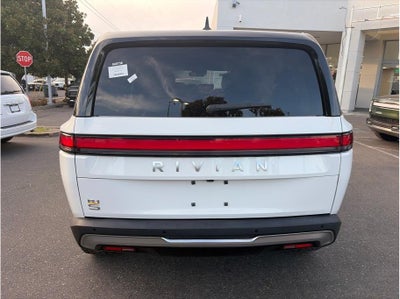2024 Rivian R1S Quad Large Sport Utility 4D