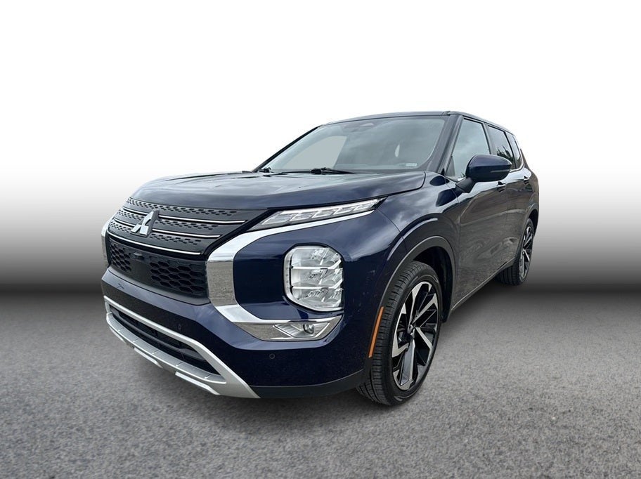 2024 Mitsubishi Outlander SE Sport Utility 4D