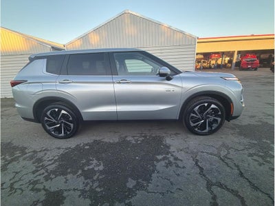 2025 Mitsubishi Outlander PHEV SE Tech Package