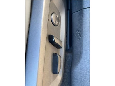 2025 Mitsubishi Outlander PHEV SE Tech Package