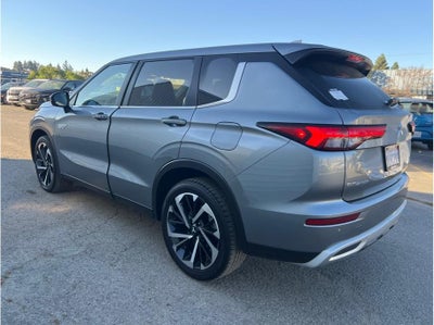 2024 Mitsubishi Outlander PHEV SE Sport Utility 4D