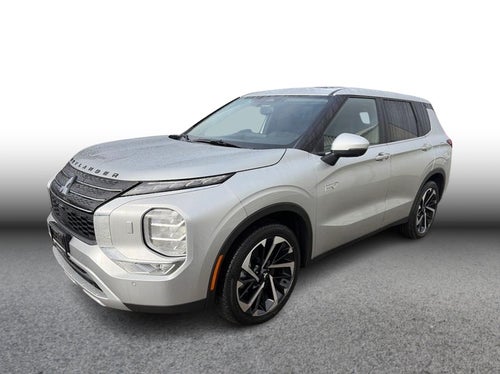 2025 Mitsubishi Outlander PHEV SE