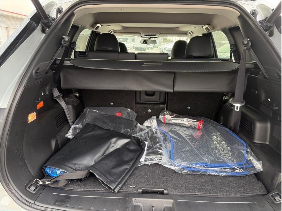 2025 Mitsubishi Outlander PHEV SE