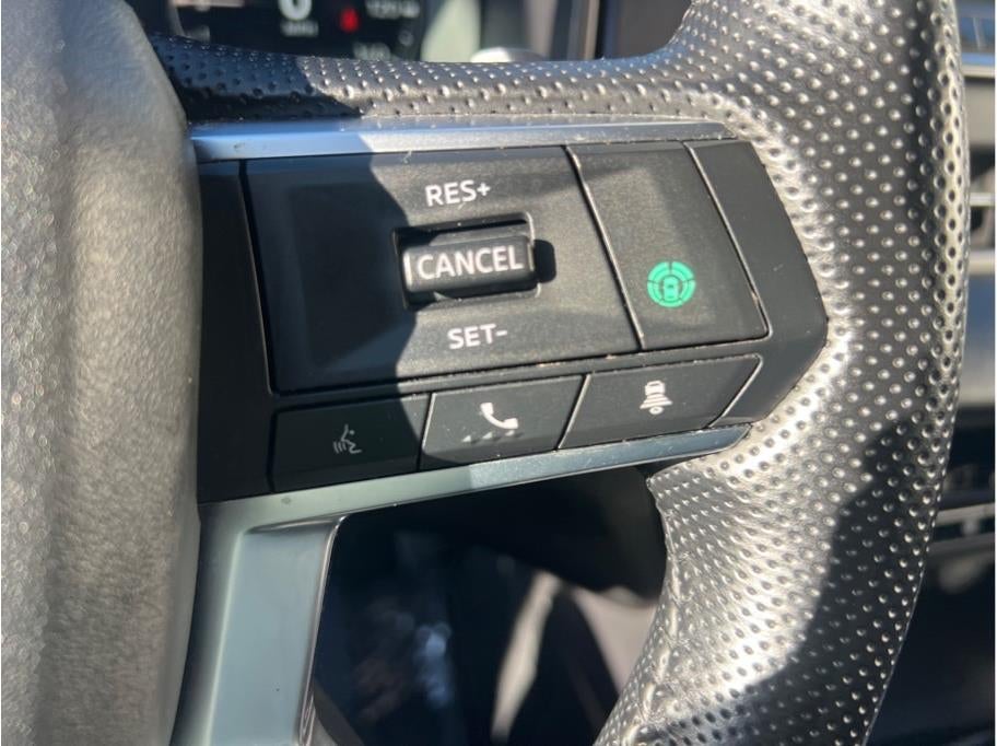 2024 Mitsubishi Outlander PHEV SE Sport Utility 4D