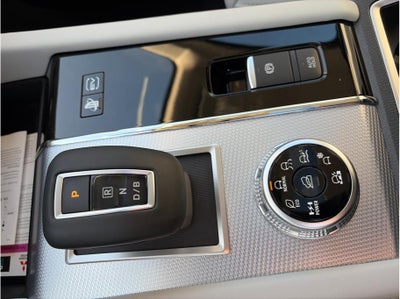 2025 Mitsubishi Outlander PHEV SEL