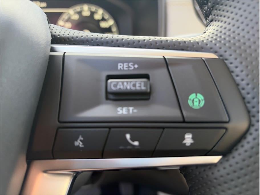 2025 Mitsubishi Outlander PHEV SEL