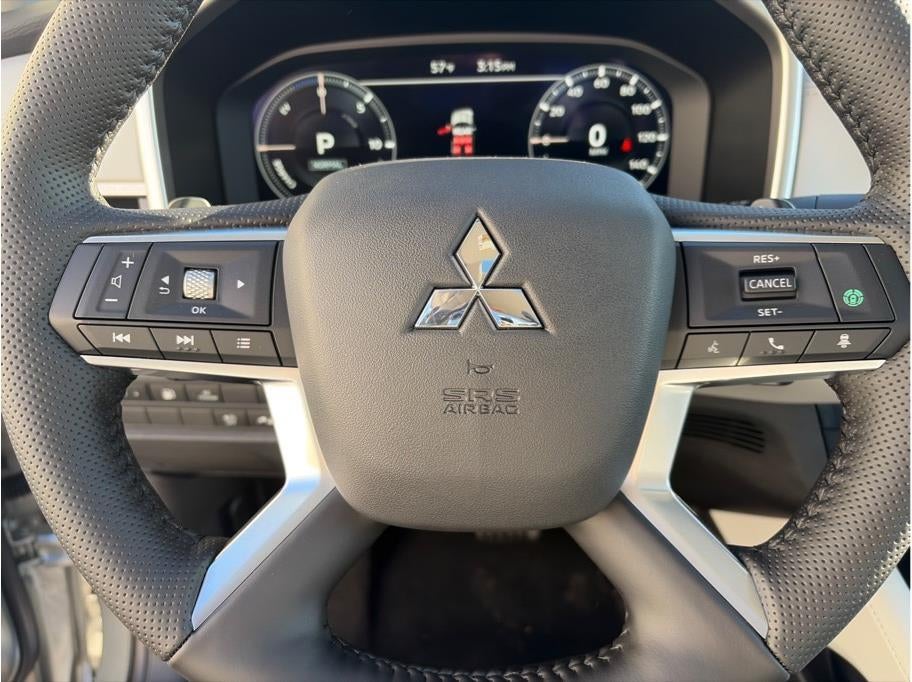 2025 Mitsubishi Outlander PHEV SEL