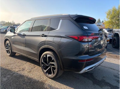 2025 Mitsubishi Outlander PHEV SEL