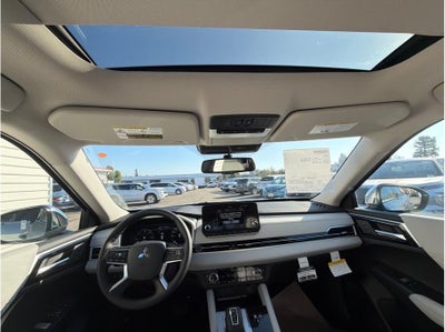 2025 Mitsubishi Outlander PHEV SEL